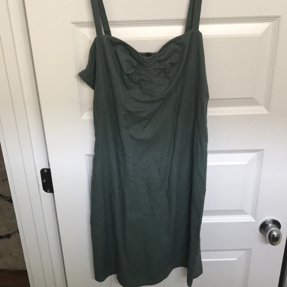 Patagonia Army Green Dress (Size 8)